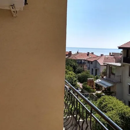 Valeev Guest house 3*